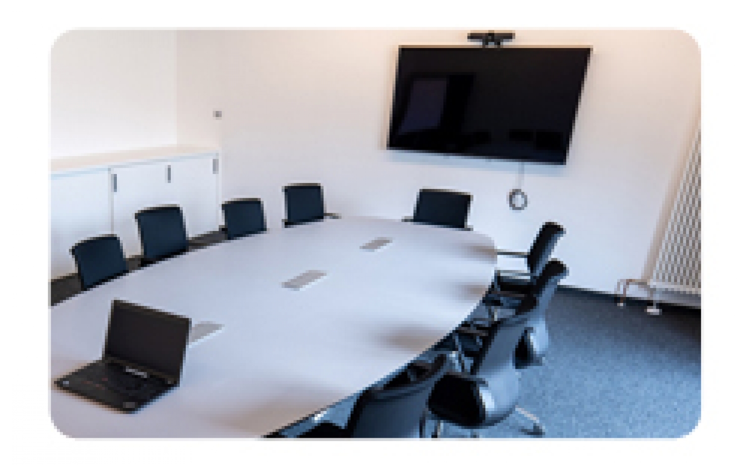 Kleiner Konferenzraum mit USB-Kamera